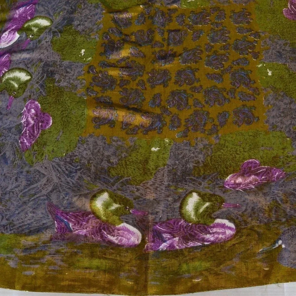 Vintage Sparkly Duck  Scarf - Picture 1 of 10